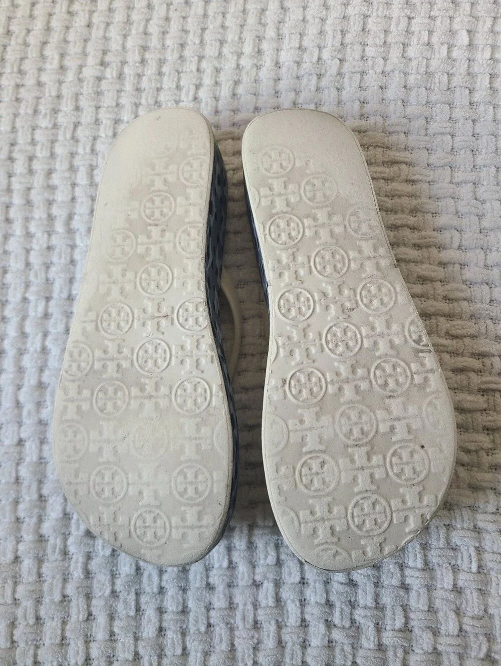Tory Burch Leopard Print Platform Flip Flops with Cream Straps Women's Size 7